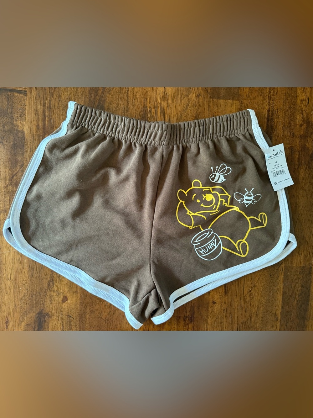 Disney Brown Winnie the Pooh Honey Graphic Women’s Shorts with White Trim
